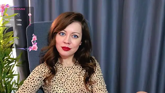 GirlfriendNina webcam