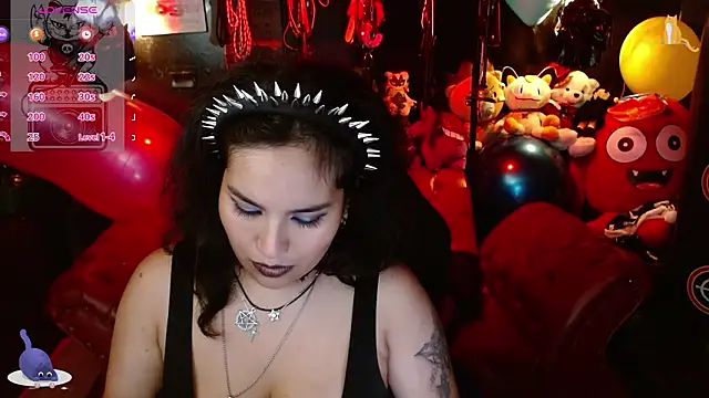 kureiji_hentaii webcam