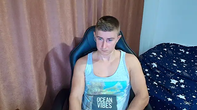 TodMusclePower9 webcam