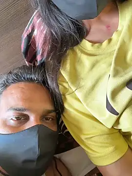 indianshycouple webcam