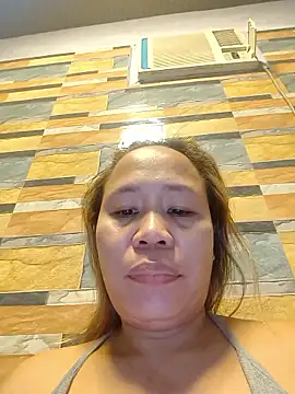 squirtshantal webcam