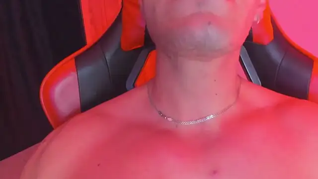 ALPHA_DOMINUS_ webcam