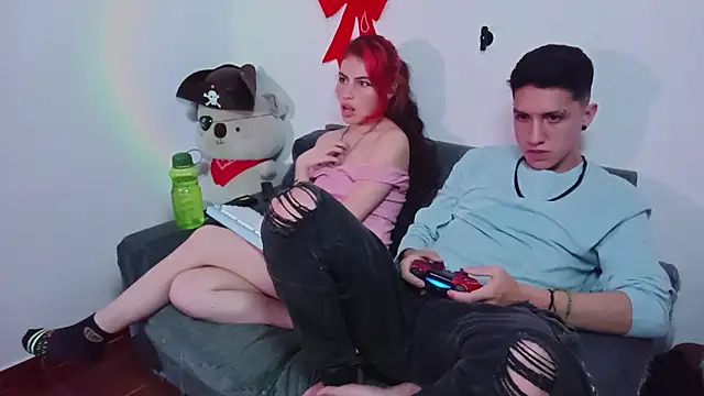 Ambar_and_daimon_ webcam