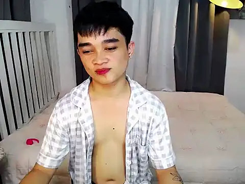 sky_hot123 (M young) - kisss me