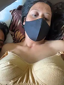 indianshycouple webcam