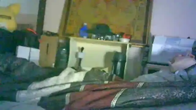 ON3YOULLN3VER_FIR3 webcam