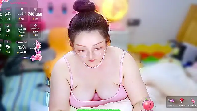 AngelwithEcup webcam