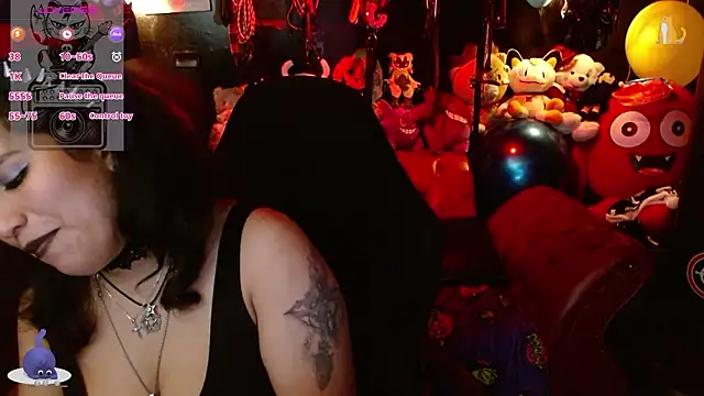 kureiji_hentaii webcam