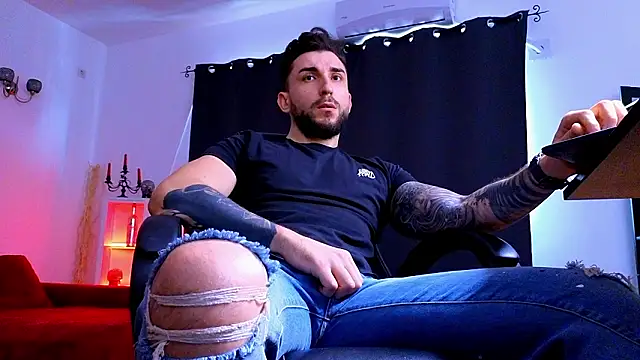 mightyaaron66 (M young) - 𖤐🔥 parTy Time ,House parTy  !  💨𖤐