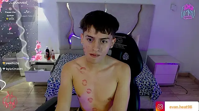 EVAN_TAY webcam
