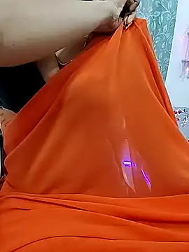 seema_127 - SEEMA_127's free webcam