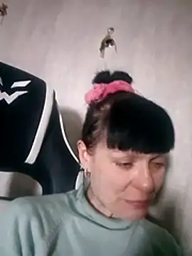 debbiewhite - DebbieWhite's free webcam