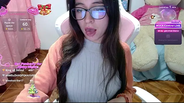 maggie_fox3 - Maggie_Fox3's free webcam