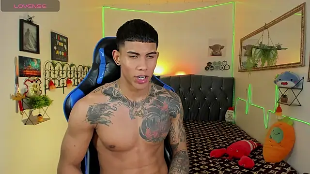 Live sex cam di Damian_latinxxx