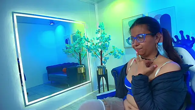 amber__rouge - Amber__rouge's free webcam - UK Sex Cams