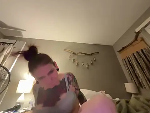 sexysanka - Sexysanka's free webcam