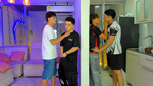 Houseofwarrios webcam