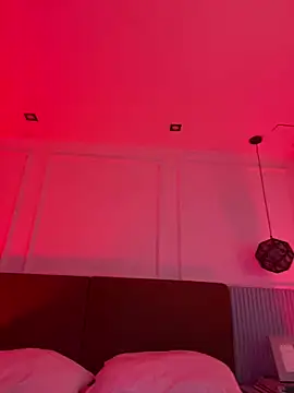 _VictoriaCollins... Live Webcam on Stripchat