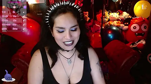 kureiji_hentaii webcam