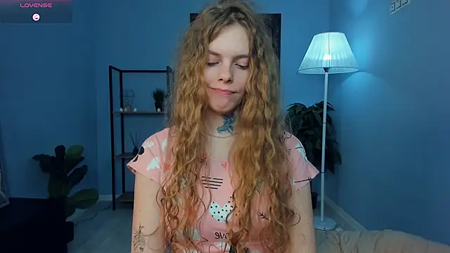 rayanenlia - RayaNenlia's free webcam