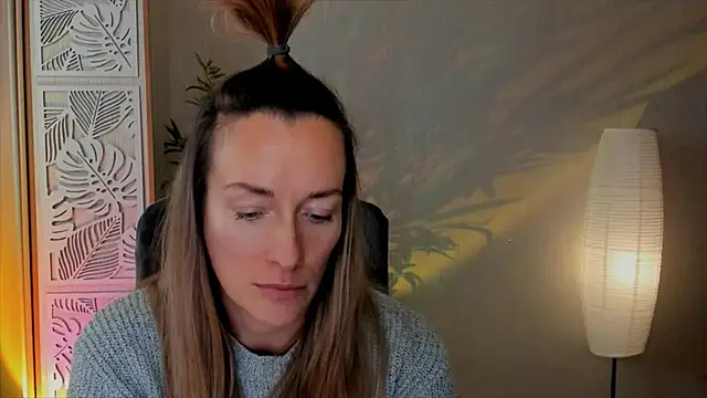 RebeccaMartinez webcam