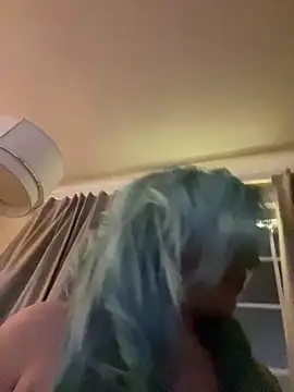 LittleMissEeve webcam