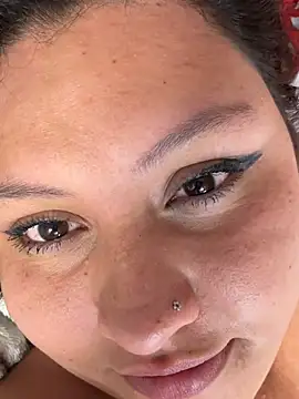 larissa_antonella - Larissa_Antonella's free webcam