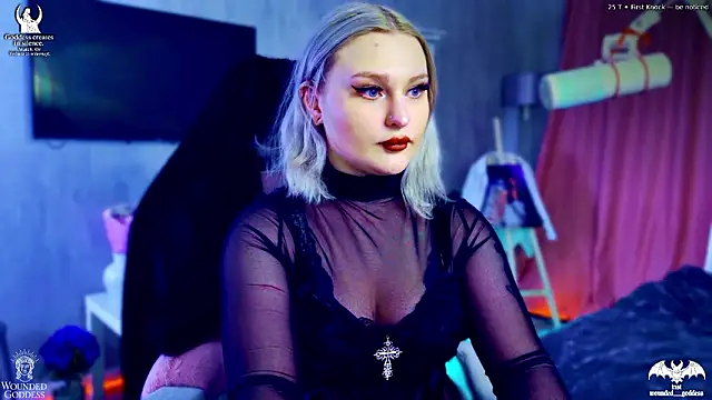 Wounded_Goddess_ webcam