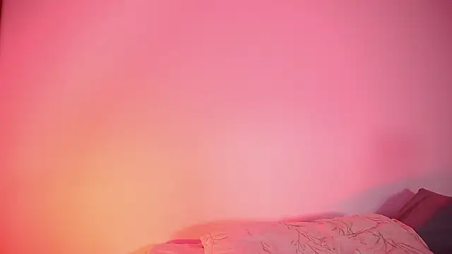 petitevictoria - Petitevictoria's free webcam