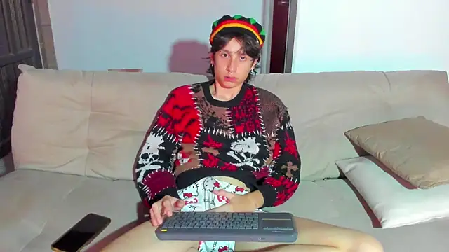 cirosky_elchicopolla webcam