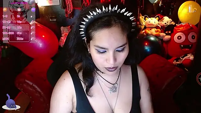 kureiji_hentaii webcam