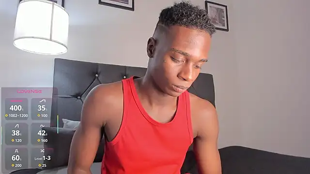 noah_johes (M twink) - ENJOY MY BIG LOAD MAKE ME EXPLODE NOW CU