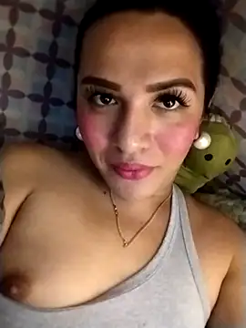 Yourbabyshane webcam