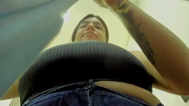 dania_miller_ webcam