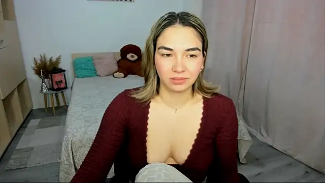 AlexaJuly webcam
