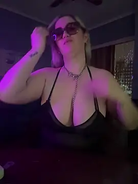 granlady7 - Granlady7's free webcam - UK Sex Cams