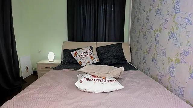 mishapallmer - Mishapallmer's free webcam