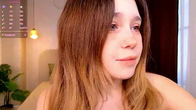 lina_glow - Lina_Glow's free webcam