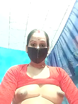 Nandani-758 webcam