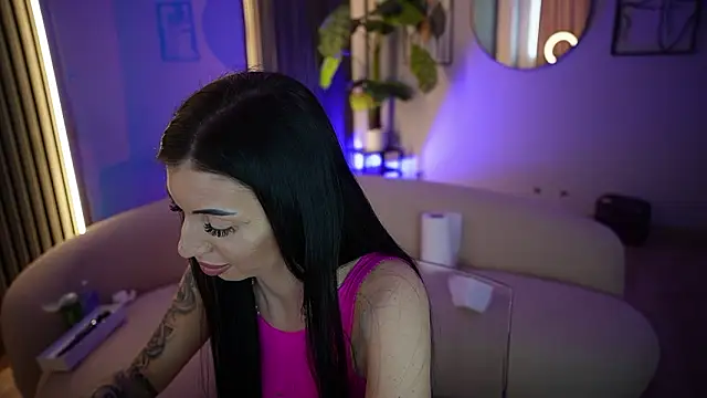 kaylaluxx_ - KaylaLuxx_'s free webcam