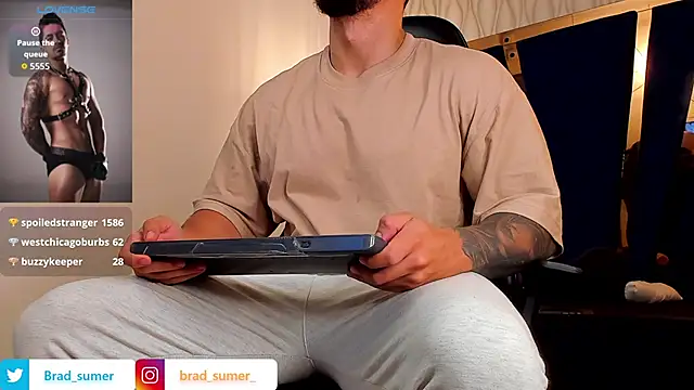 Brad_Summer webcam