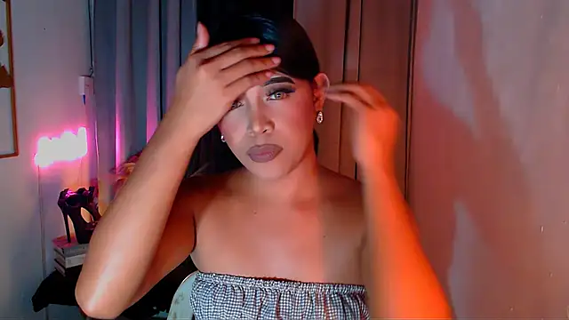 Lorainnelustts webcam