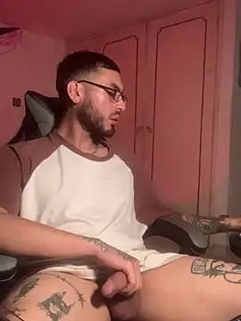 malek_xarx_ - Malek_xarx_'s free webcam - UK Sex Cams