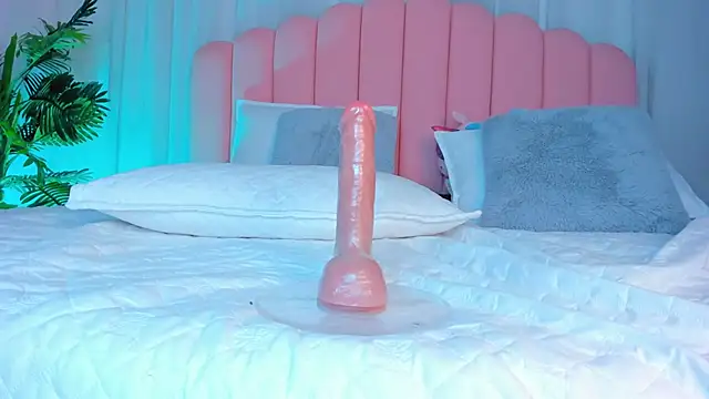 alisson_taylor__ - Alisson_taylor__'s free webcam - UK Sex Cams