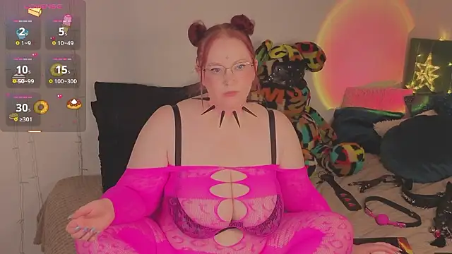 MilanaSkyingg webcam