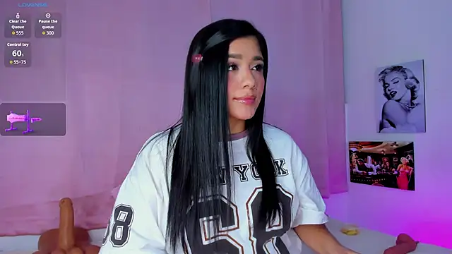 tellmebri - Tellmebri's free webcam