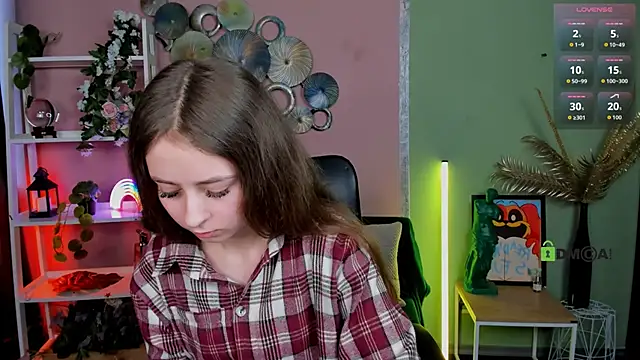 rebecca_smile webcam