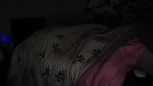 Yagurl___west webcam