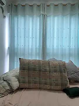 美女ruanruan05在线直播