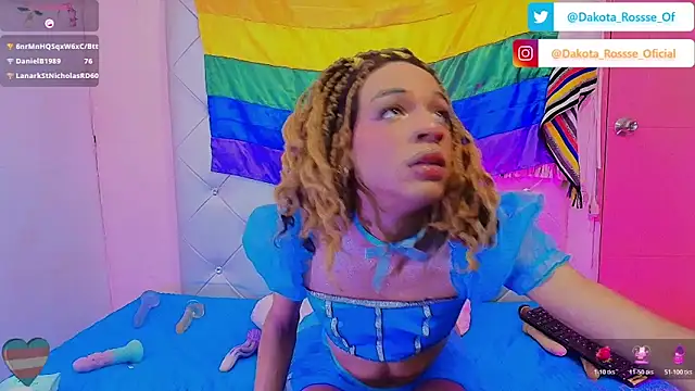 DakotaRosee webcam